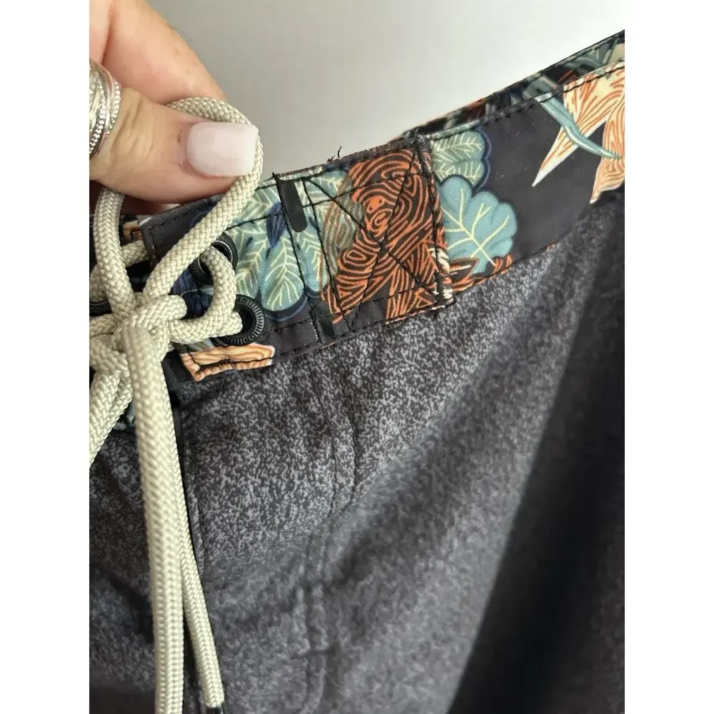 Trunks Co Gray Hawaian Swim Trunks 32 Floral 90s Retro